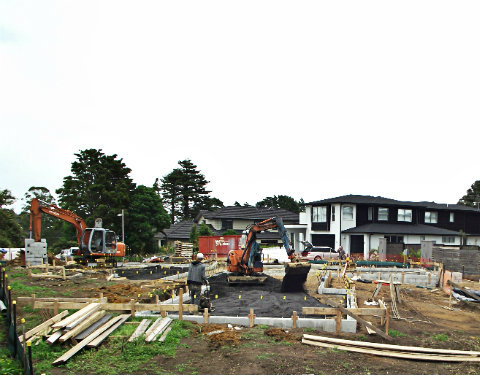 Siteworks for a new housing development in Greenhithe, Auckland Earthmoving-siteworks-new-housing-development-Auckland
